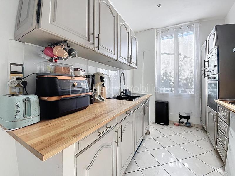 Maison - 83 m² - 5 pièces