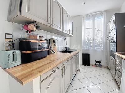 Maison - 83 m² - 5 pièces