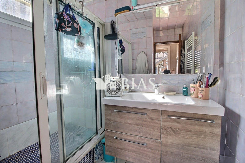 Maison - 139 m² - 6 pièces