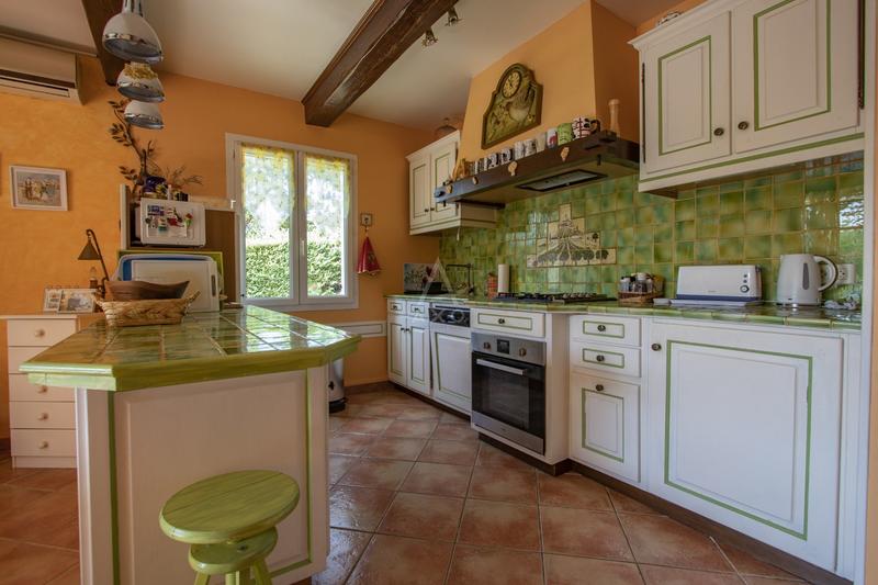 Maison - 87 m² - 4 pièces