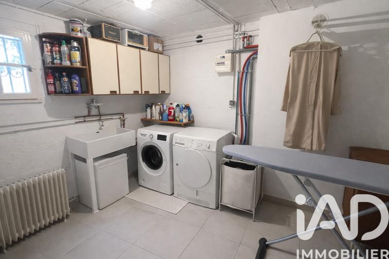 Maison - 220 m² - 6 pièces