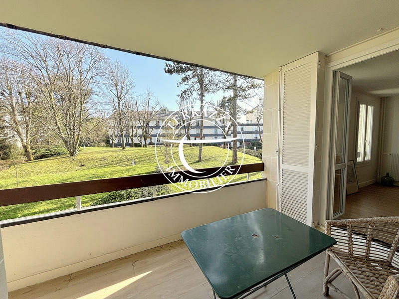 Appartement - 139 m² - 5 pièces