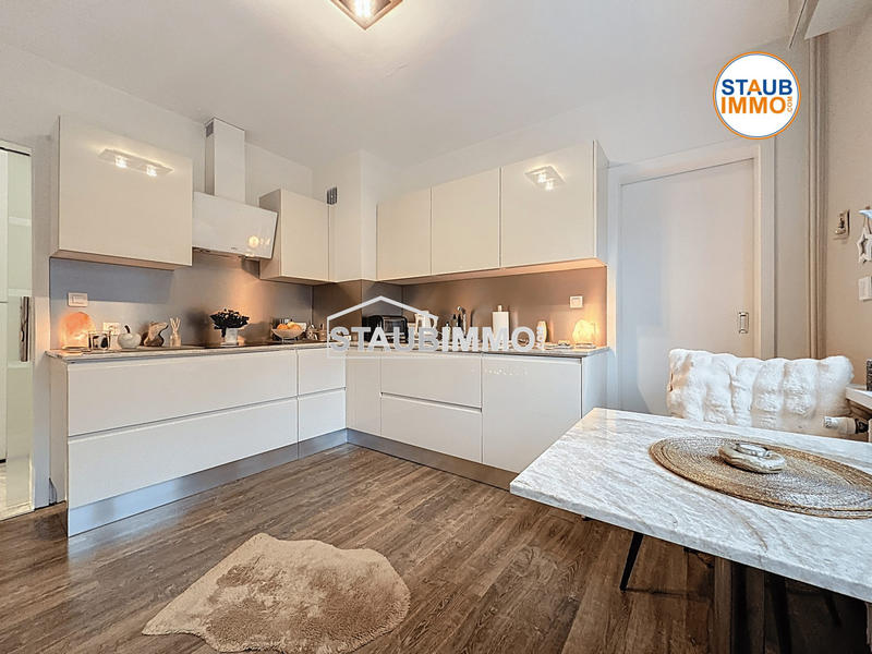 Appartement - 98 m² - 3 pièces