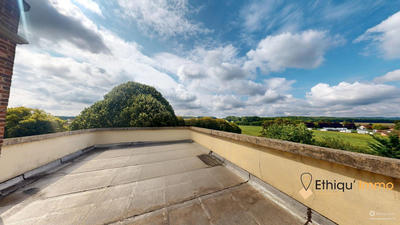 Maison - 424 m² - 10 pièces