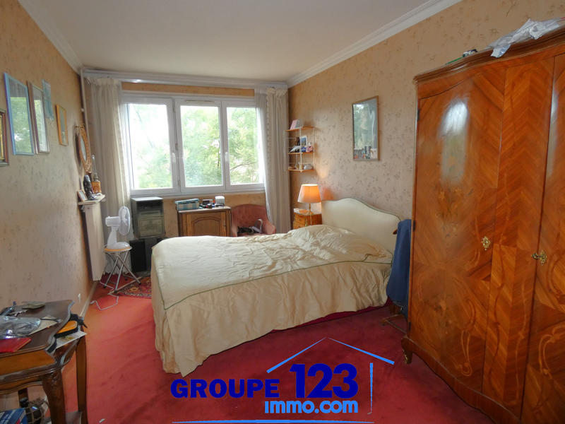 Appartement - 81 m² - 4 pièces