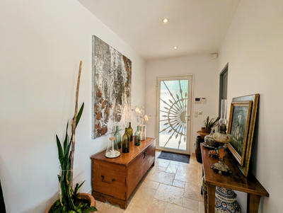 Villa - 196 m² - 6 pièces