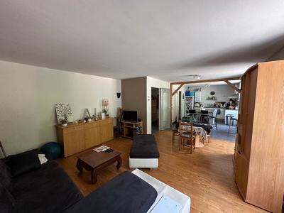 Appartement - 92 m² - 4 pièces