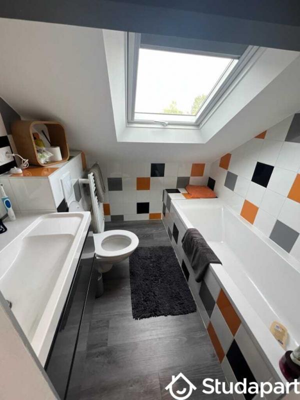 Chambre - 12 m² - 1 pièce