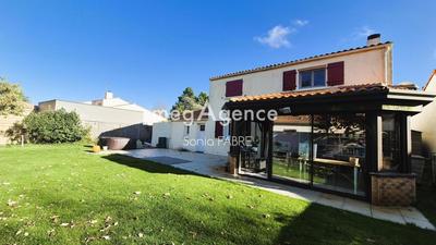 Maison - 160 m² - 6 pièces