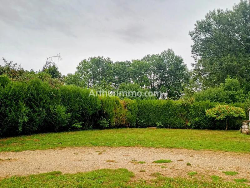 Maison - 278 m² - 8 pièces