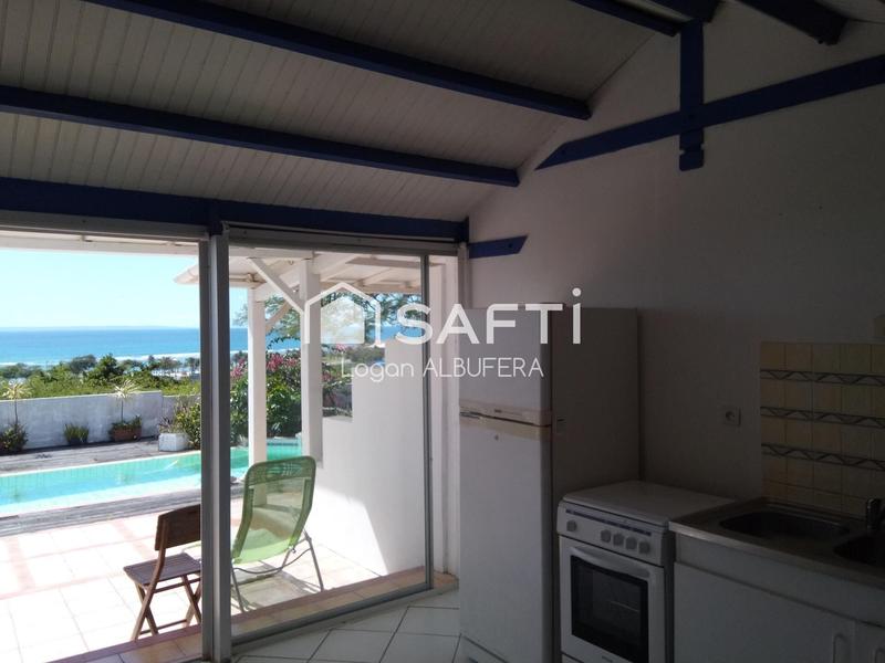 Maison - 220 m² - 11 pièces