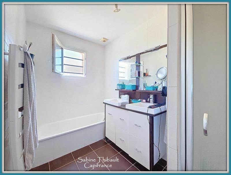 Maison - 144 m² - 6 pièces