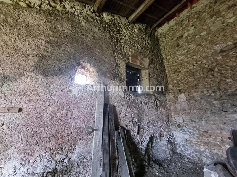 Maison - 93 m² - 1 pièce