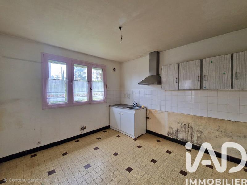 Maison - 110 m² - 6 pièces