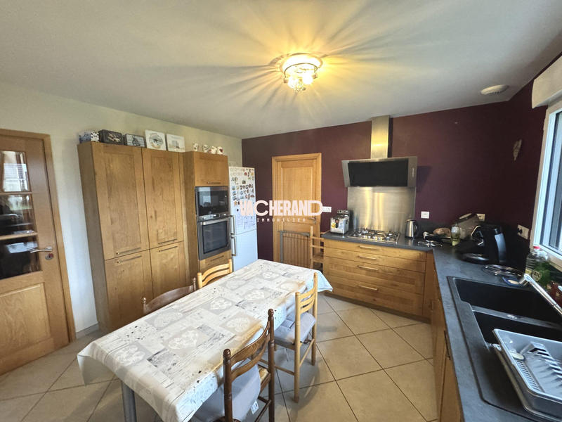 Maison - 149 m² - 5 pièces