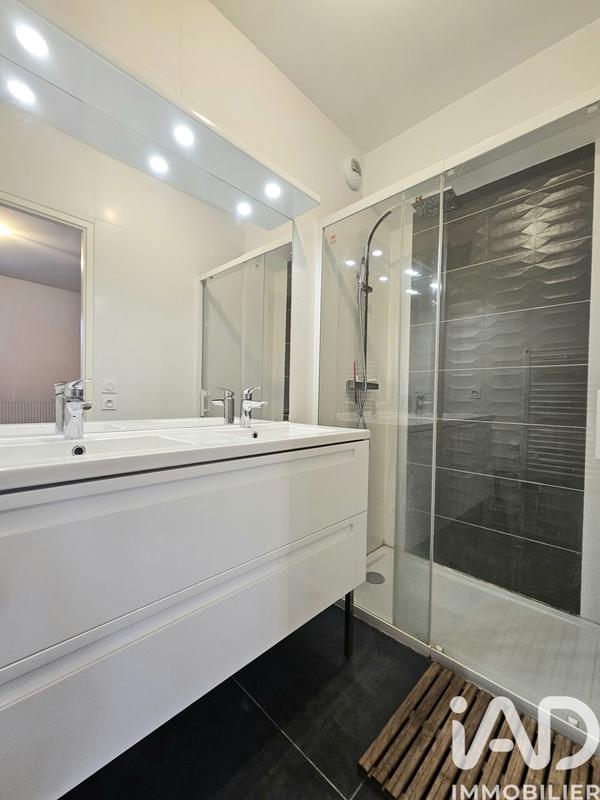 Appartement - 105 m² - 4 pièces