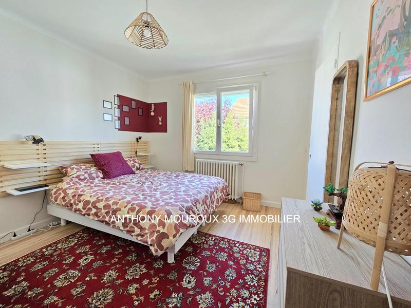 Maison - 94 m² - 5 pièces