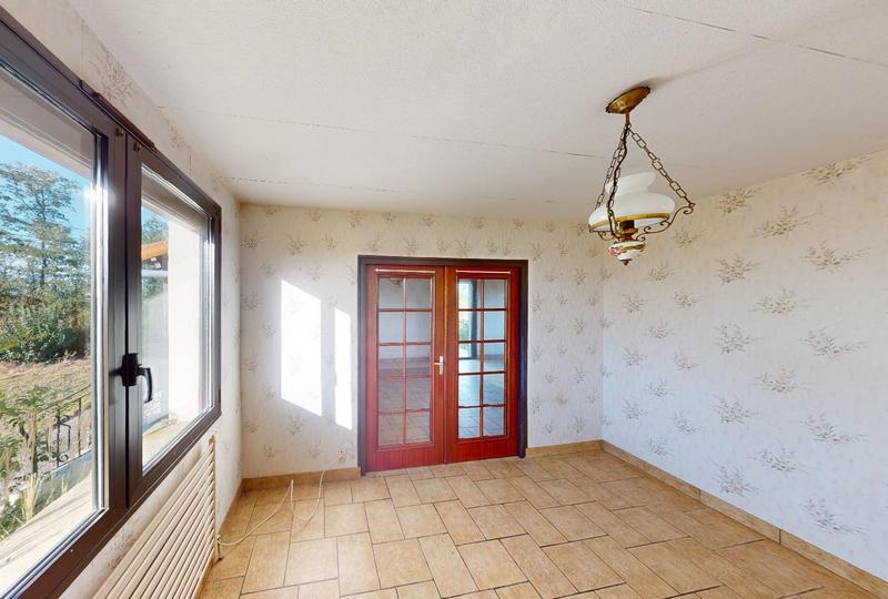 Maison - 94 m² - 5 pièces
