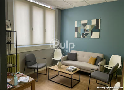 Local commercial - 75 m² - 4 pièces