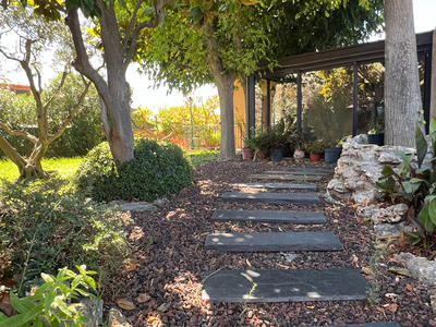 Maison - 180 m² - 6 pièces