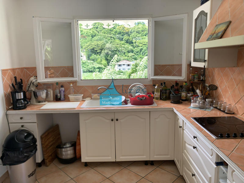 Maison - 137 m² - 7 pièces