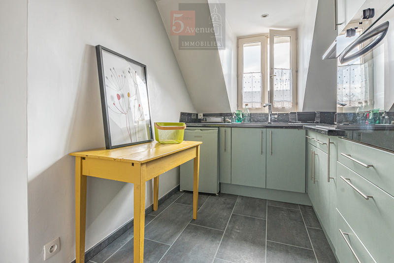 Immeuble - 158 m² - 10 pièces