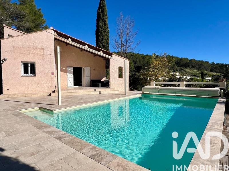 Maison - 166 m² - 6 pièces