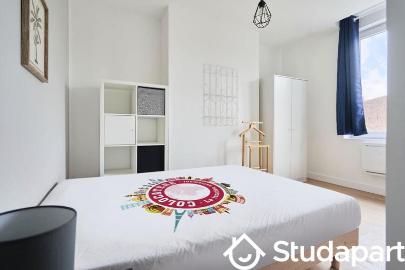 Chambre - 9 m² - 1 pièce