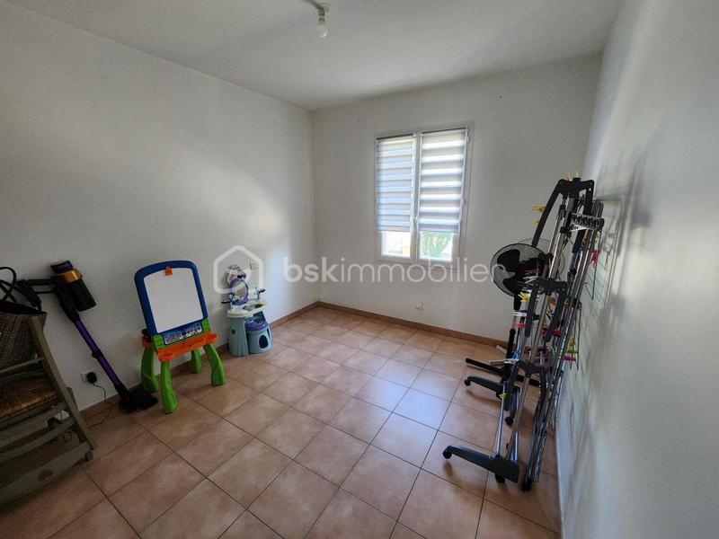 Maison traditionnelle - 93 m² - 4 pièces