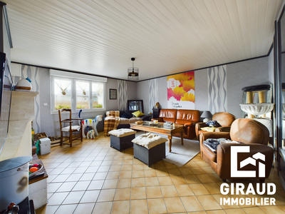 Maison - 163 m² - 6 pièces