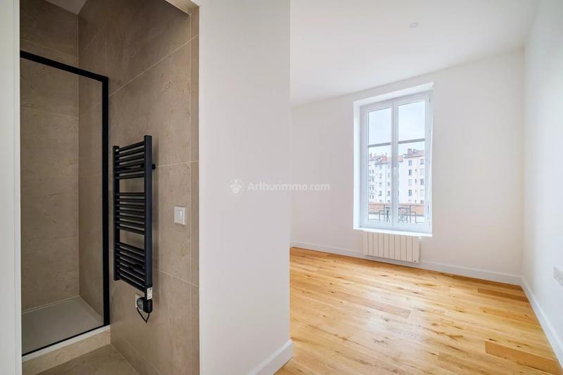 Appartement - 120 m² - 4 pièces