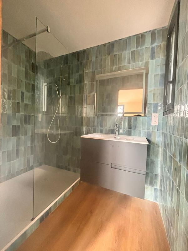 Appartement - 96 m² - 4 pièces