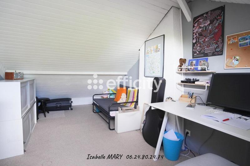 Maison - 136 m² - 5 pièces