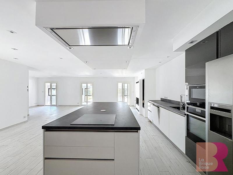 Maison - 157 m² - 4 pièces