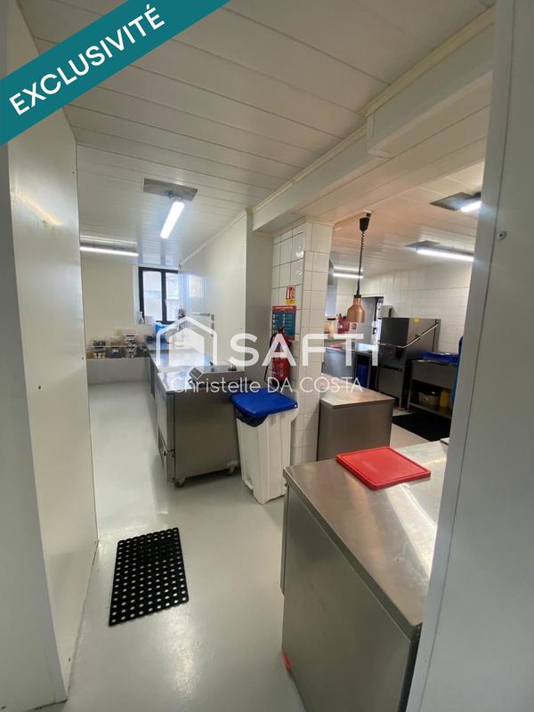 Local commercial - 500 m² - 16 pièces