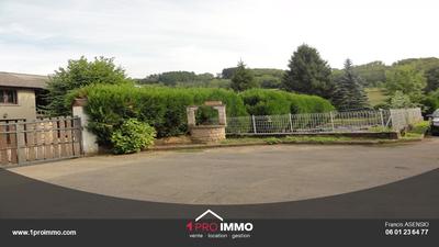 Maison - 252 m² - 9 pièces