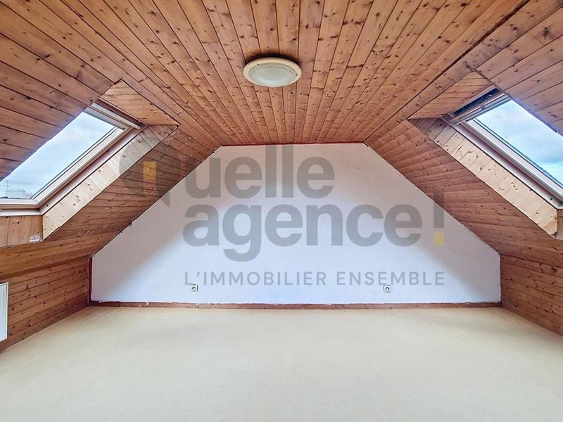 Maison - 113 m² - 7 pièces