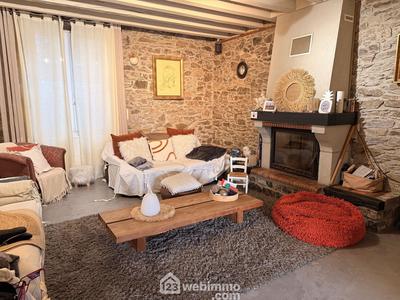 Maison de village - 130 m² - 6 pièces