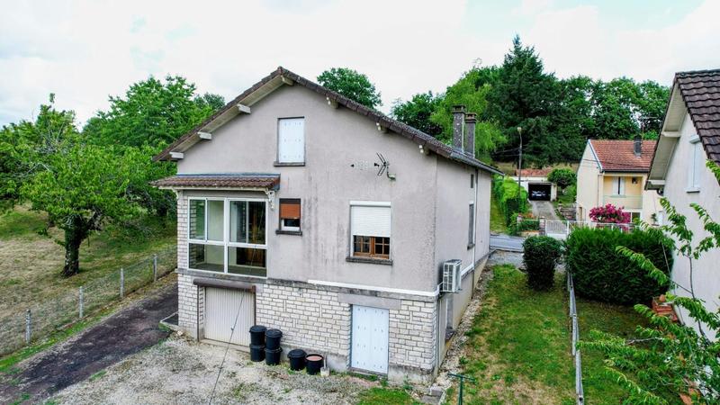 Maison - 130 m² - 7 pièces