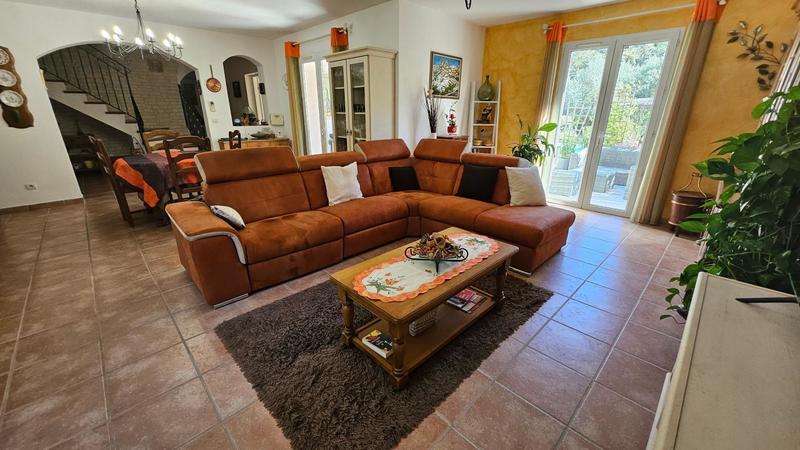 Maison - 150 m² - 5 pièces