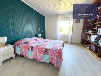 Maison traditionnelle - 170 m² - 7 pièces