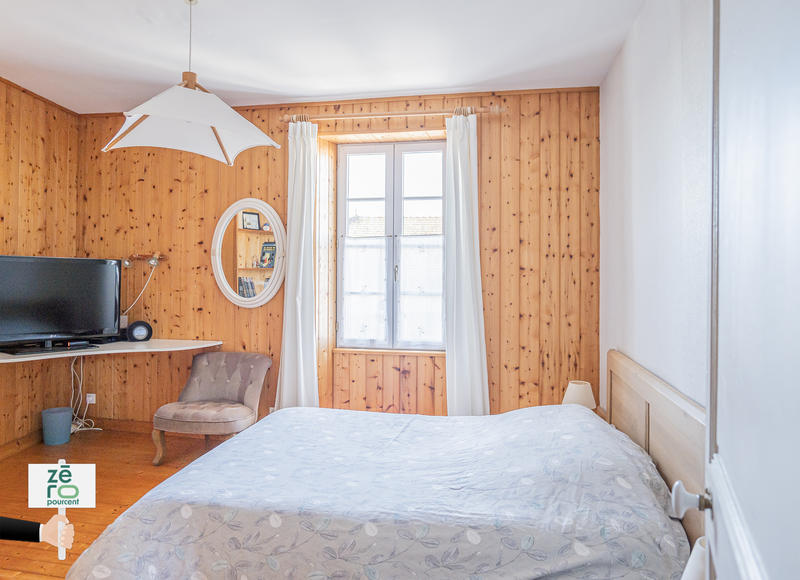 Maison - 160 m² - 7 pièces