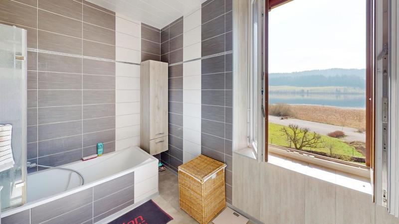 Appartement - 155 m² - 6 pièces