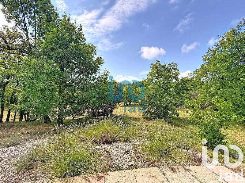 Maison - 272 m² - 10 pièces