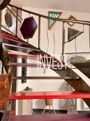 Maison - 246 m² - 5 pièces