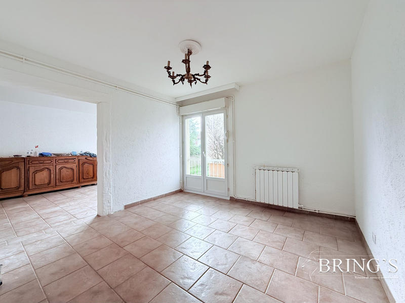 Appartement - 87 m² - 5 pièces