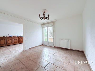 Appartement - 87 m² - 5 pièces