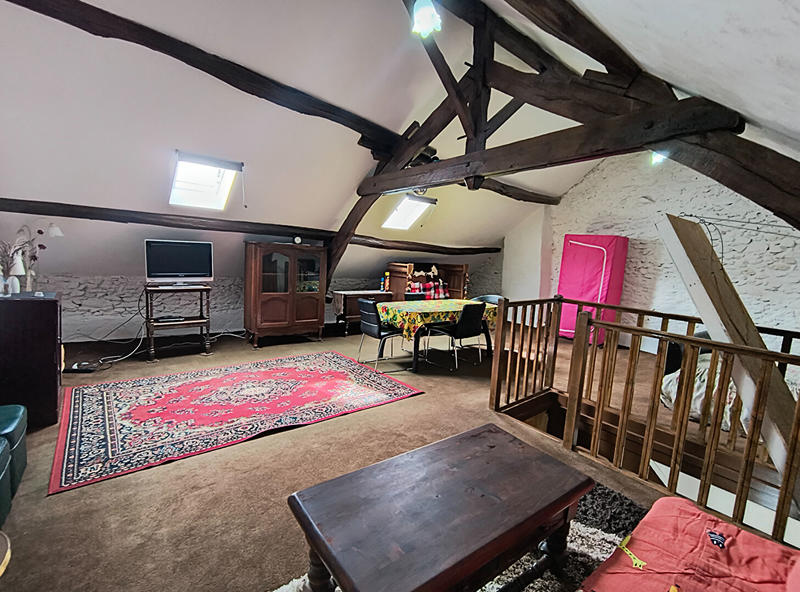 Maison - 127 m² - 6 pièces