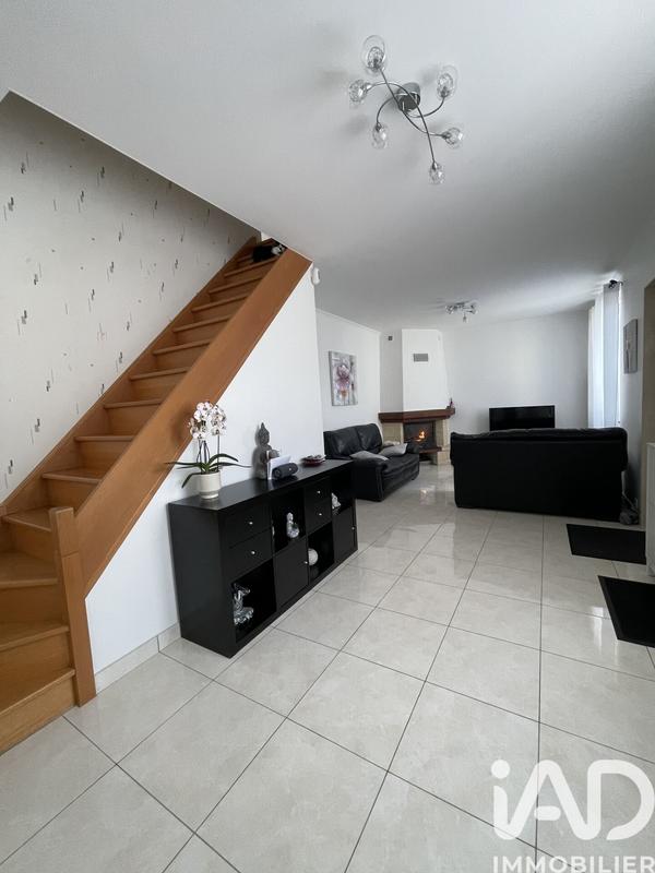 Maison - 93 m² - 5 pièces