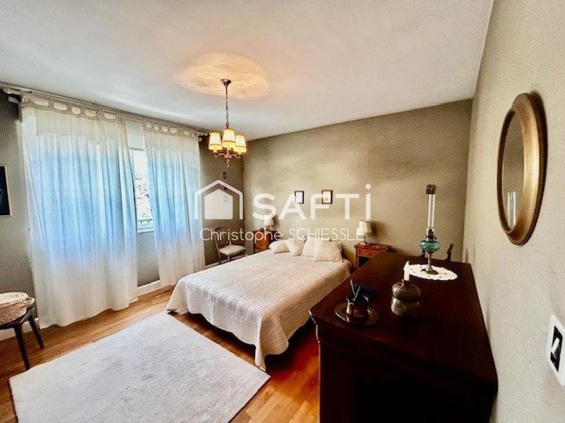 Maison - 91 m² - 5 pièces